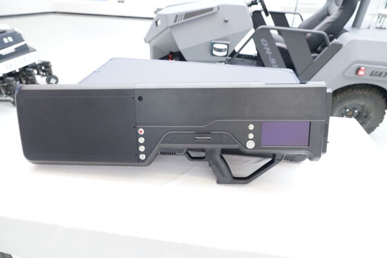 Buy Man-portable Anti-Drone Gun operating at 400MHz to 1.5GHz, with an effective jamming range of no less than 2 kilometers online manufacture